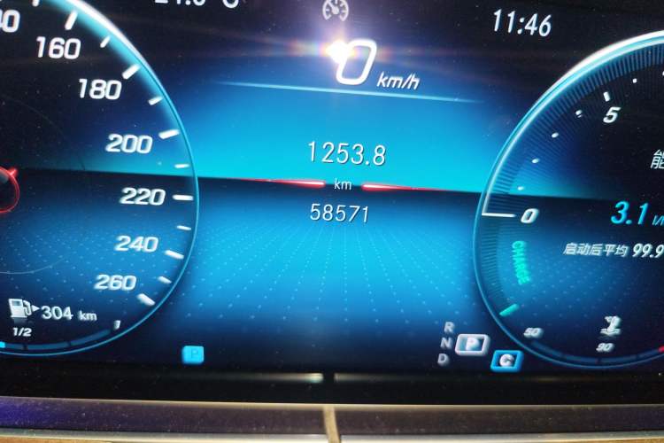 Used Mercedes-Benz E-Class 2021 E 300 L Luxury Model Odometer Close Up