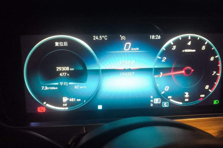 Used Mercedes-Benz E-Class 2021 Restyled E 300 L Sporty and Stylish Edition Odometer Close Up