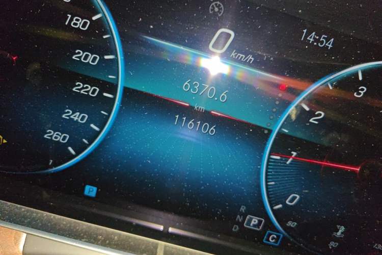 Used Mercedes-Benz E-Class 2021 E 300 L Stylish Model Odometer Close Up
