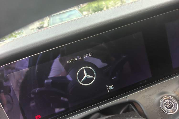Used Mercedes-Benz E-Class 2021 Updated E 260 Fashion Sport Edition Odometer Close Up