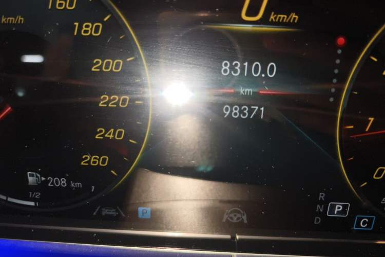 Used Mercedes-Benz E-Class 2021 Facelifted E 300 L Prestige Edition Odometer Close Up