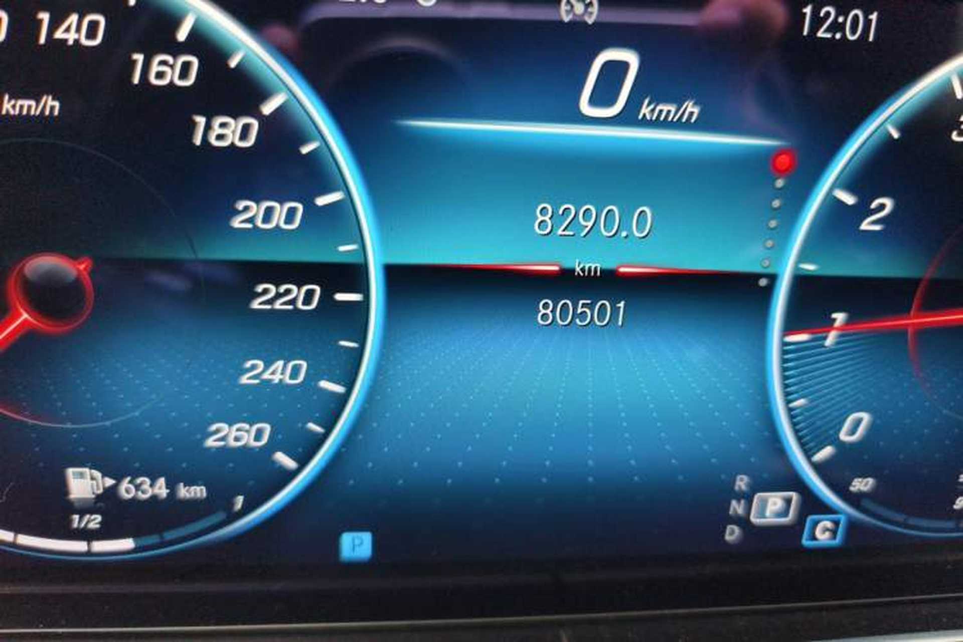 Used Mercedes-Benz E-Class 2021 Restyled E 300 L Sport Luxury Edition Odometer Close Up