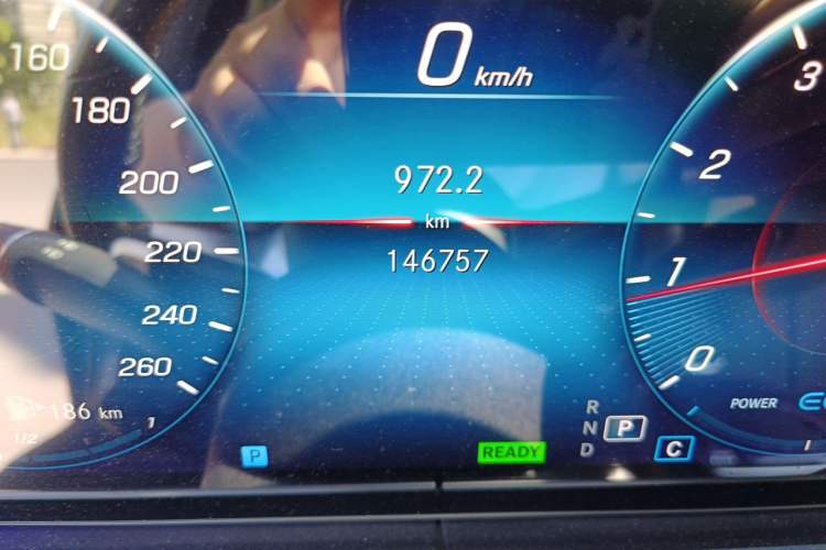 Used Mercedes-Benz E-Class 2021 E 260 Stylish Sports Edition Odometer Close Up