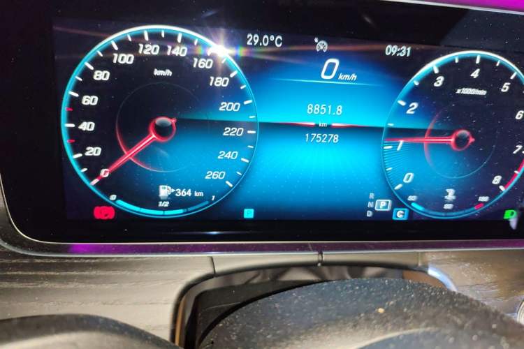 Used Mercedes-Benz E-Class 2021 E 300 L Sport Luxury Edition Odometer Close Up