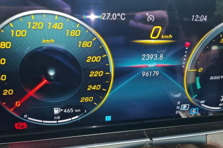 Used Mercedes-Benz E-Class 2021 E 300 L Stylish Model Odometer Close Up
