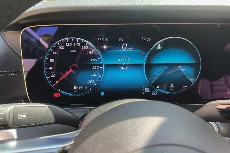 Used Mercedes-Benz E-Class 2021 E 300 L Sport Premium Edition Odometer Close Up