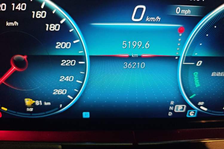 Used Mercedes-Benz E-Class 2021 Facelift E 260 L Odometer Close Up