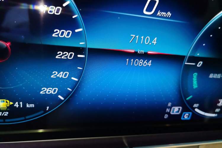 Used Mercedes-Benz E-Class 2021 Facelift E 300 L Stylish Edition Odometer Close Up
