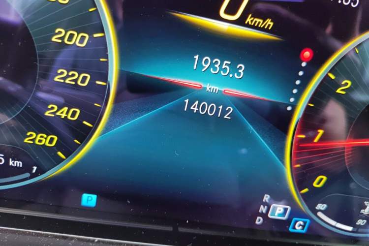 Used Mercedes-Benz E-Class 2021 E 300 L Stylish Model Odometer Close Up