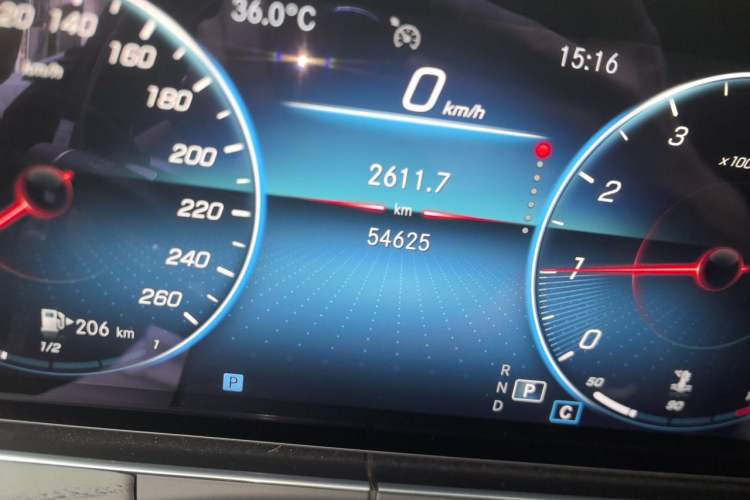 Used Mercedes-Benz E-Class 2021 Restyled E 300 Sport Edition Odometer Close Up