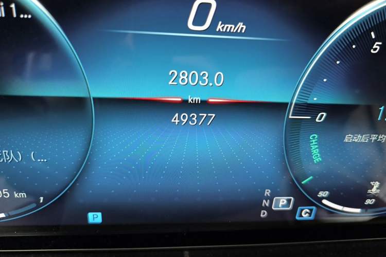 Used Mercedes-Benz E-Class 2021 Facelift E 300 L Stylish Edition Odometer Close Up