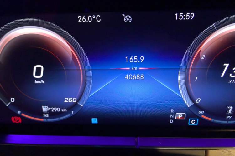 Used Mercedes-Benz E-Class 2021 E 300 L Luxury Model Odometer Close Up
