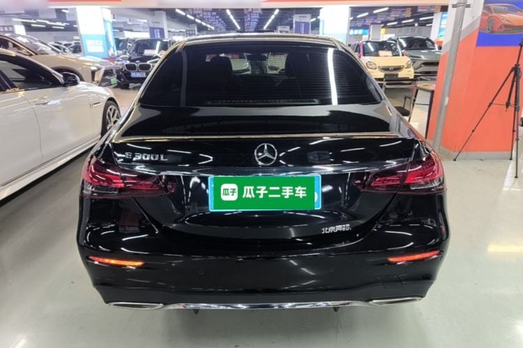 Used Mercedes-Benz E-Class 2021 E 300 L Sporty and Stylish Model Rear
