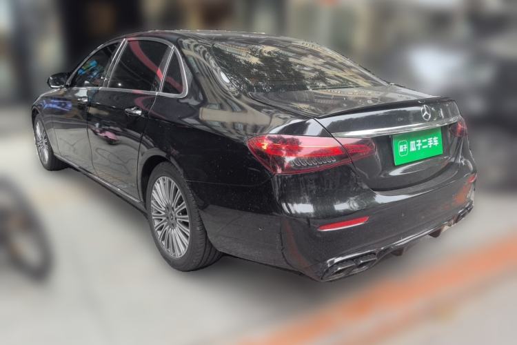 Used Mercedes-Benz E-Class 2021 Restyled E 300 L Luxury Edition Rear Left 45 Deg