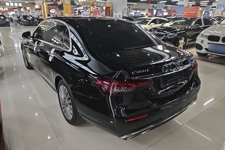 Used Mercedes-Benz E-Class 2021 E 260 L Rear Left 45 Deg