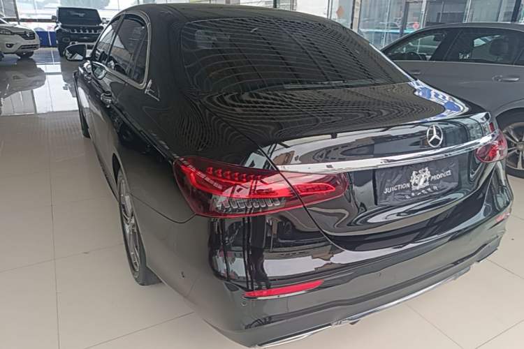 Used Mercedes-Benz E-Class 2021 Facelift E 260 L Sport Edition Rear Left 45 Deg