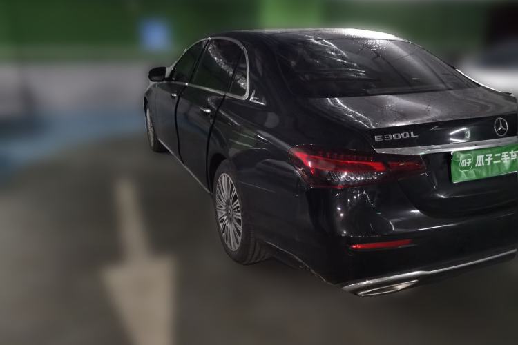 Used Mercedes-Benz E-Class 2021 Restyled E 300 L Luxury Edition Rear Left 45 Deg