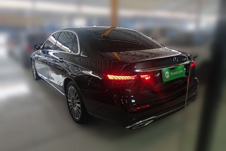 Used Mercedes-Benz E-Class 2021 Restyled E 300 L Luxury Edition Rear Left 45 Deg