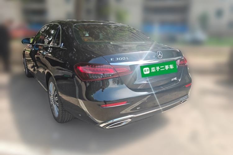 Used Mercedes-Benz E-Class 2021 Restyled E 300 L Luxury Edition Rear Left 45 Deg