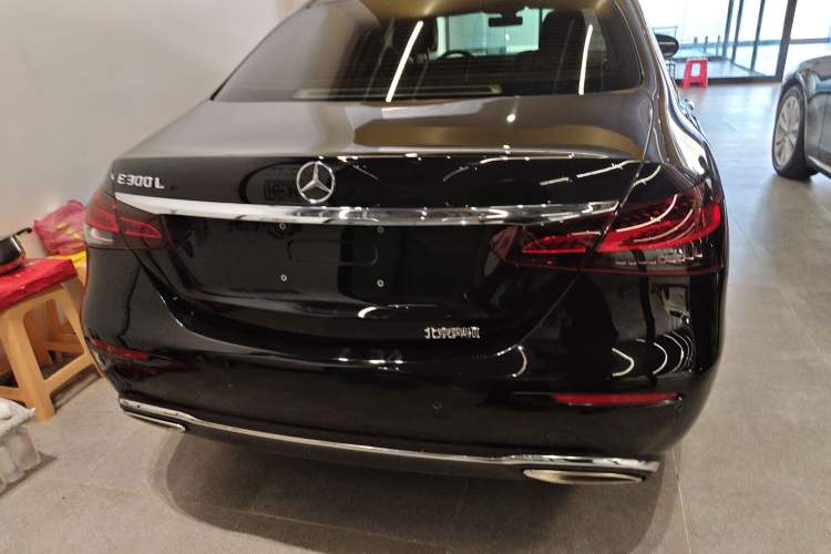 Used Mercedes-Benz E-Class 2021 Restyled E 300 L Luxury Edition Rear