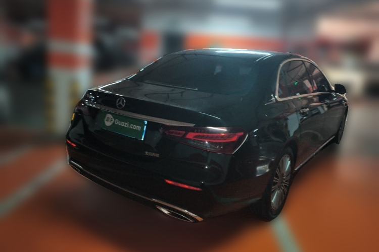 Used Mercedes-Benz E-Class 2021 Restyled E 300 L Luxury Edition Rear Right 45 Deg
