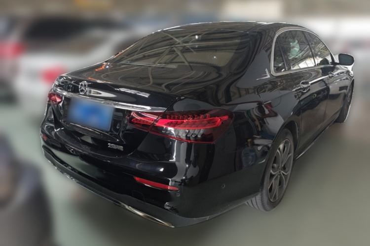 Used Mercedes-Benz E-Class 2021 E 300 L Sporty and Stylish Model Rear Right 45 Deg