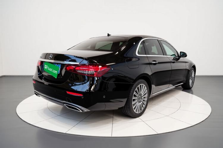 Used Mercedes-Benz E-Class 2021 Restyled E 300 L Luxury Edition Rear Right 45 Deg