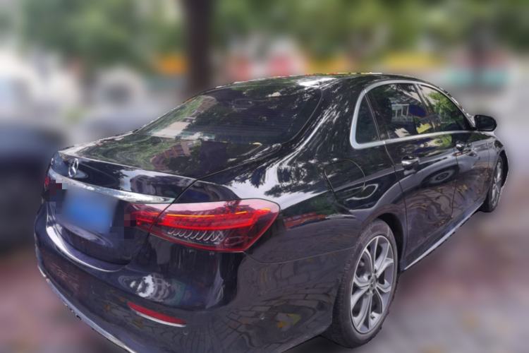 Used Mercedes-Benz E-Class 2021 E 300 L Sporty and Stylish Model Rear Right 45 Deg