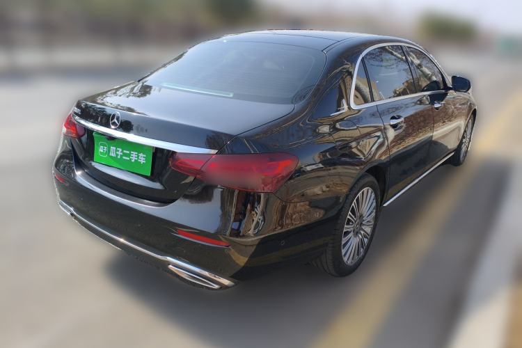 Used Mercedes-Benz E-Class 2021 Restyled E 300 L Luxury Edition Rear Right 45 Deg
