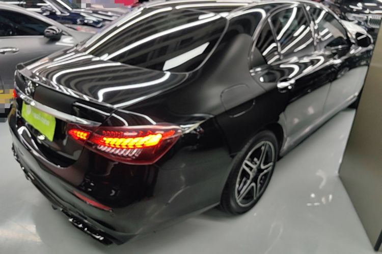 Used Mercedes-Benz E-Class 2021 E 260 Luxury Sports Edition Rear Right 45 Deg