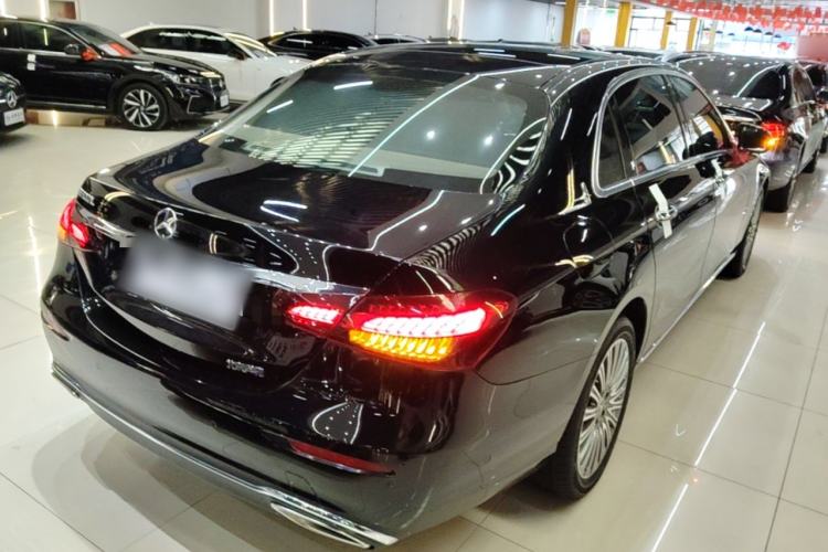 Used Mercedes-Benz E-Class 2021 Restyled E 300 L Luxury Edition Rear Right 45 Deg