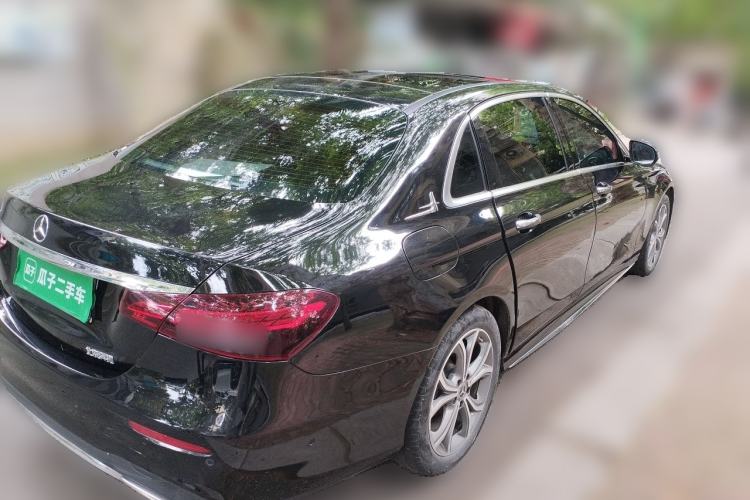 Used Mercedes-Benz E-Class 2021 E 300 L Sporty and Stylish Model Rear Right 45 Deg