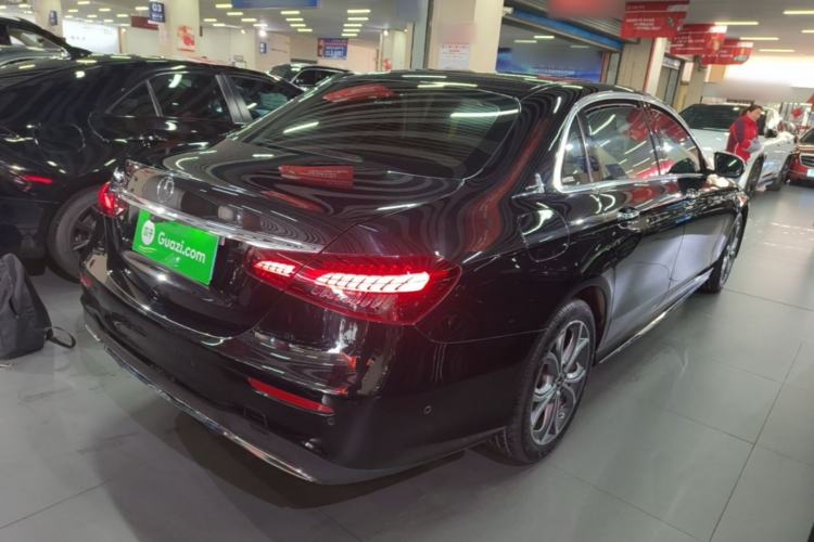 Used Mercedes-Benz E-Class 2021 E 300 L Sport Luxury Edition Rear Right 45 Deg
