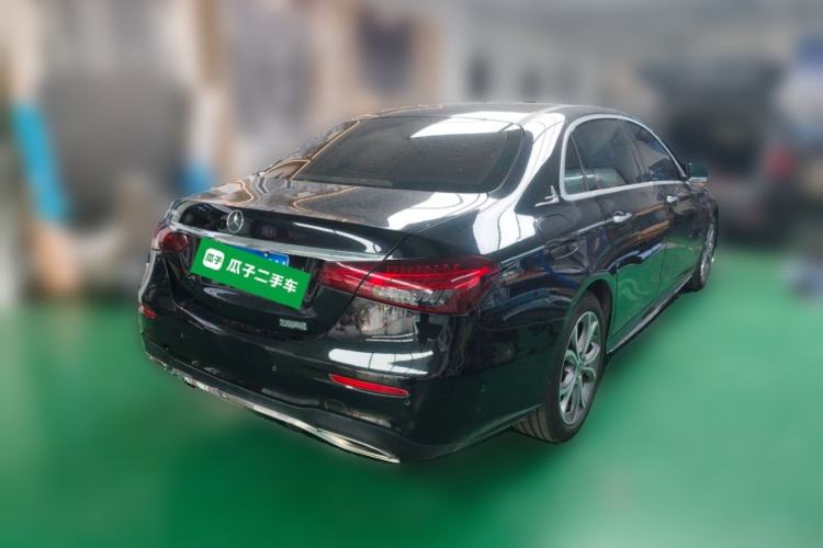 Used Mercedes-Benz E-Class 2021 E 300 L Sporty and Stylish Model Rear Right 45 Deg
