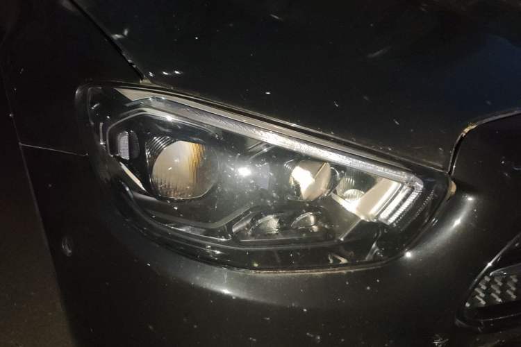 Used Mercedes-Benz E-Class 2021 E 300 L Sport Premium Edition Right Front Headlight