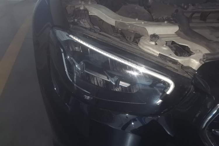 Used Mercedes-Benz E-Class 2021 E 300 L Luxury Model Right Front Headlight