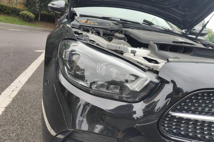 Used Mercedes-Benz E-Class 2021 E 300 L Sport Premium Edition Right Front Headlight