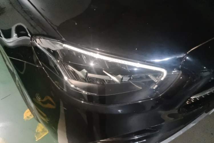 Used Mercedes-Benz E-Class 2021 Restyled E 300 L Sporty and Stylish Edition Right Front Headlight