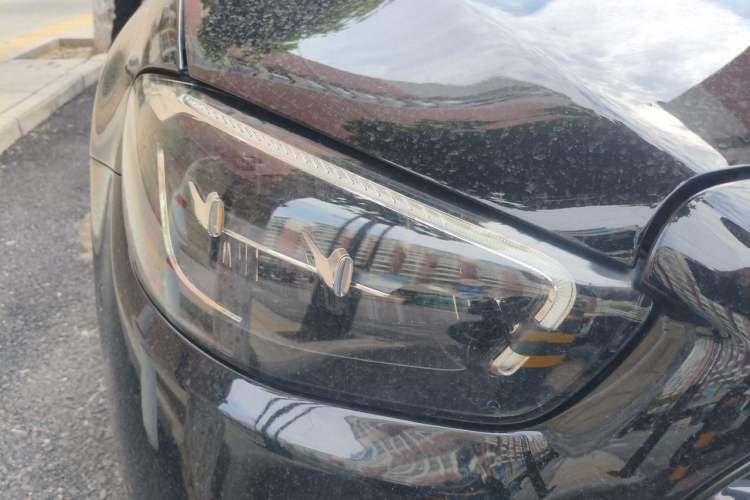 Used Mercedes-Benz E-Class 2021 Restyled E 300 L Sport Luxury Edition Right Front Headlight