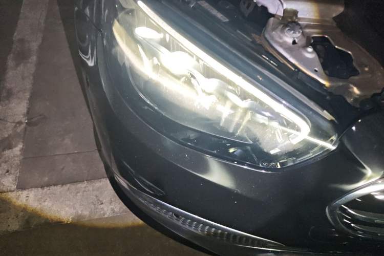 Used Mercedes-Benz E-Class 2021 E 300 L Luxury Model Right Front Headlight