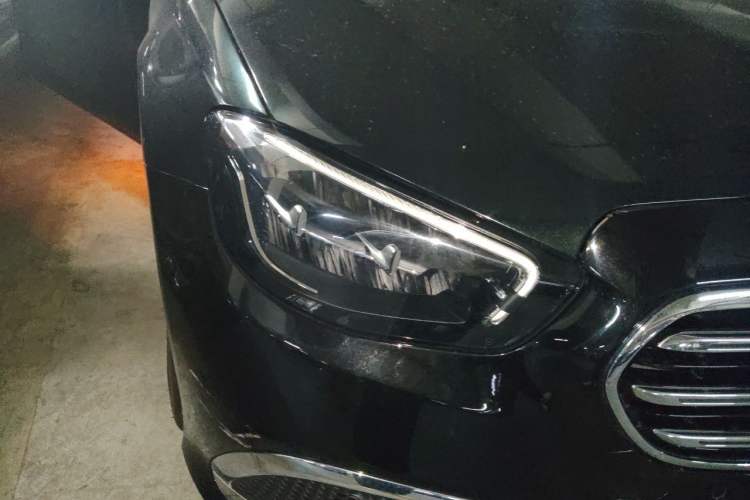Used Mercedes-Benz E-Class 2021 E 300 L Stylish Model Right Front Headlight