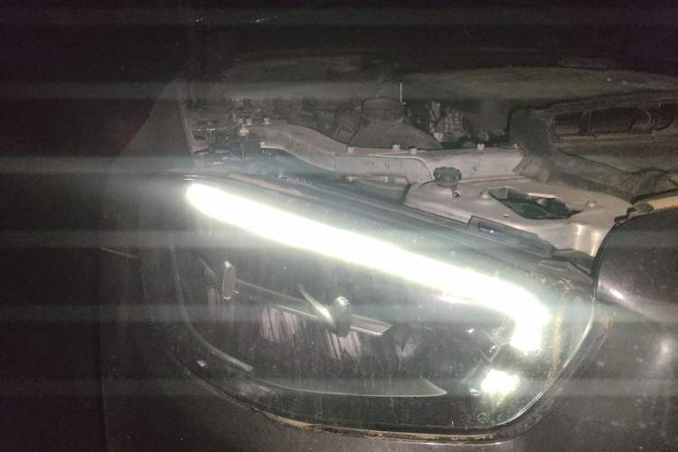 Used Mercedes-Benz E-Class 2021 Updated E 260 Fashion Sport Edition Right Front Headlight