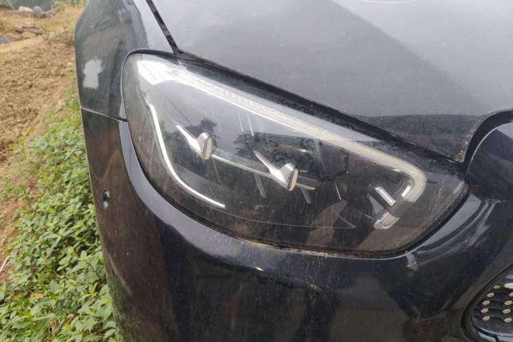 Used Mercedes-Benz E-Class 2021 E 260 Stylish Sports Edition Right Front Headlight
