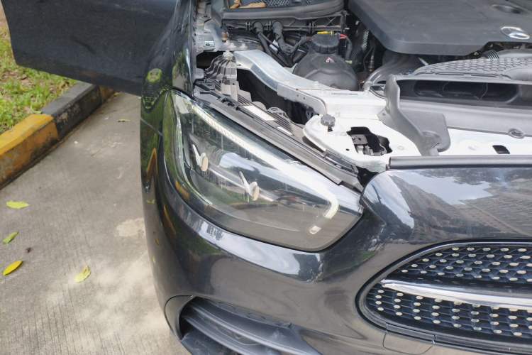 Used Mercedes-Benz E-Class 2021 Updated E 260 Fashion Sport Edition Right Front Headlight