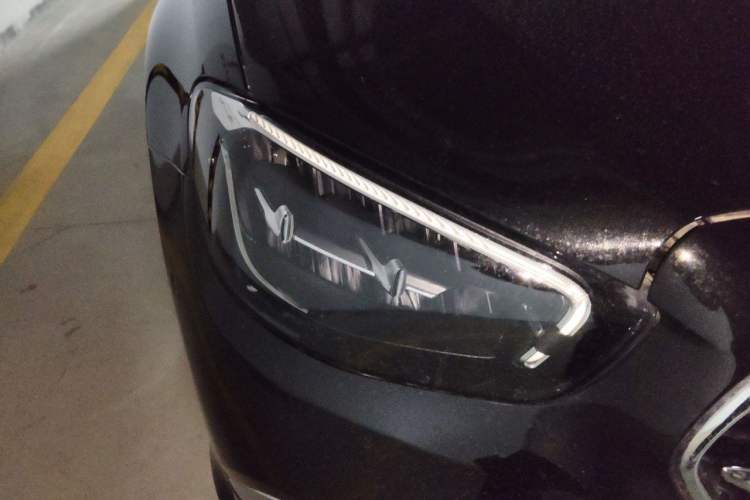 Used Mercedes-Benz E-Class 2021 E 300 L Stylish Model Right Front Headlight