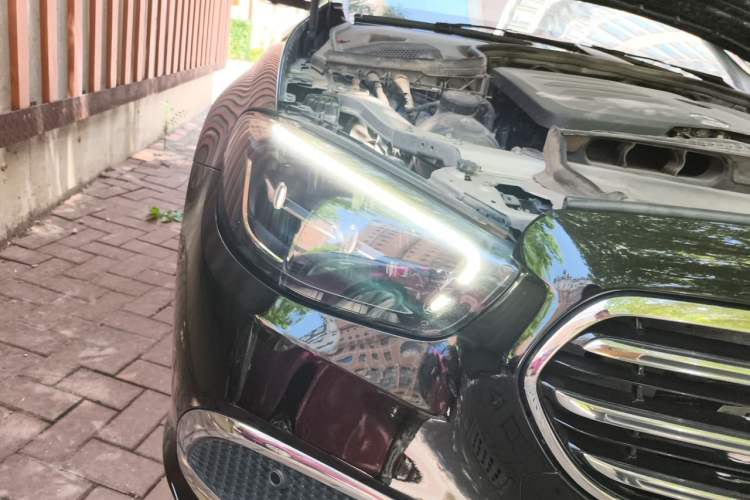 Used Mercedes-Benz E-Class 2021 E 300 L Luxury Model Right Front Headlight