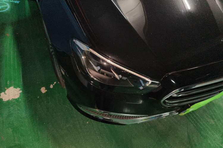Used Mercedes-Benz E-Class 2021 Restyled E 300 L Luxury Edition Right Front Headlight