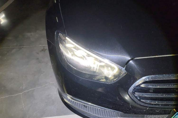 Used Mercedes-Benz E-Class 2021 E 300 L Luxury Model Right Front Headlight
