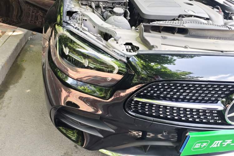 Used Mercedes-Benz E-Class 2021 Restyled E 300 L Sporty and Stylish Edition Right Front Headlight
