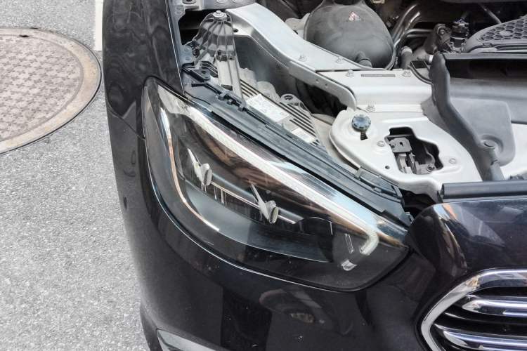 Used Mercedes-Benz E-Class 2021 Facelift E 300 L Stylish Edition Right Front Headlight